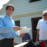 Councilmember Frongillo talks with residents about saving energy for "Lighten Up Caroline"